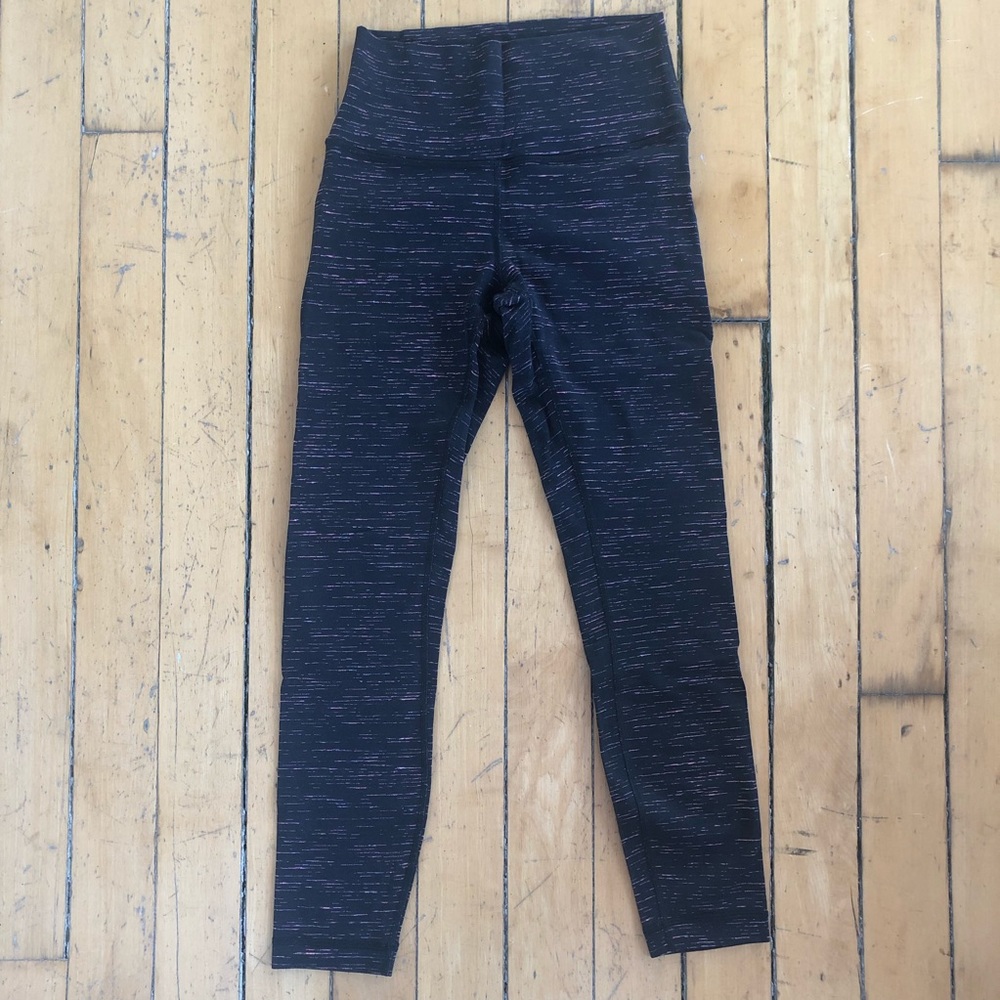 lululemon wunder under HR 7/8 luon great condition